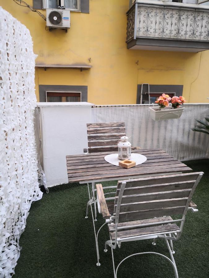 Il Centro Guest House Napoli Exterior foto